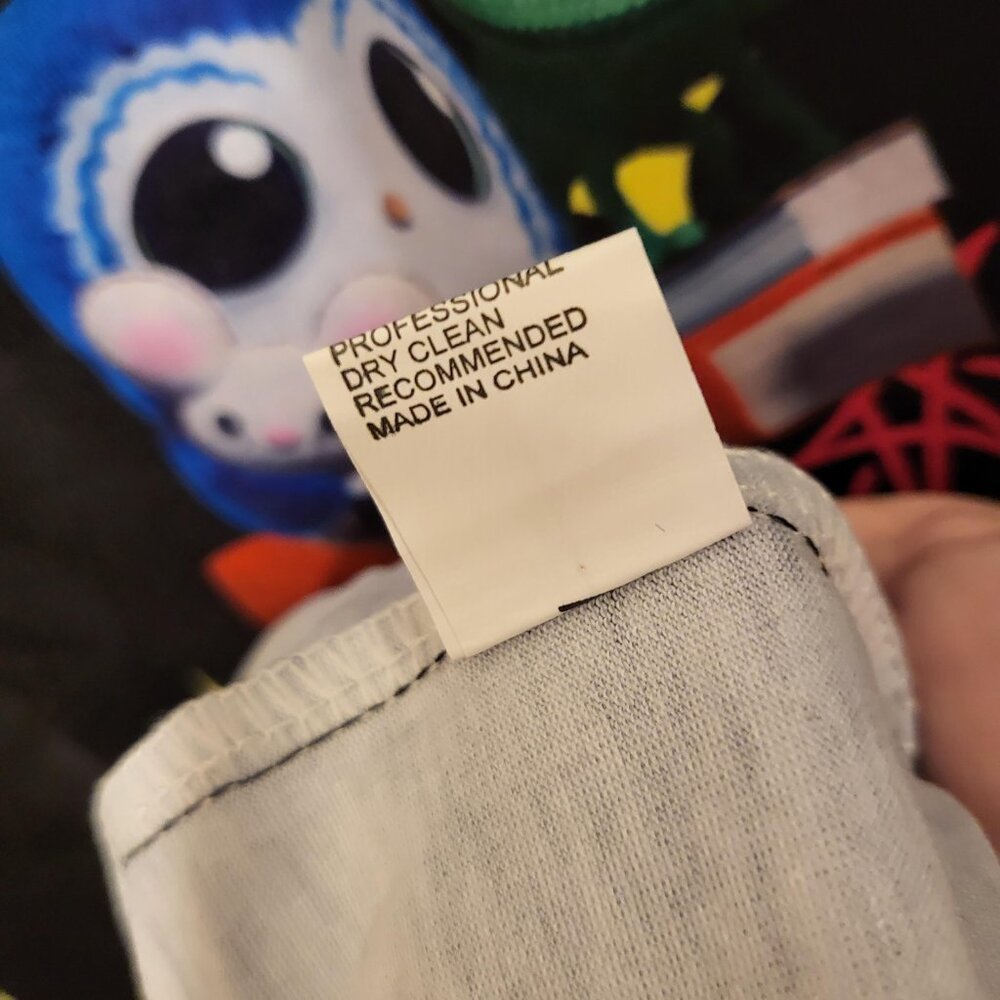 Unbranded Kid's 2 Piece Shirt/Short Set Lucas the Spider and Friends Size 140 - Picture 6 of 6